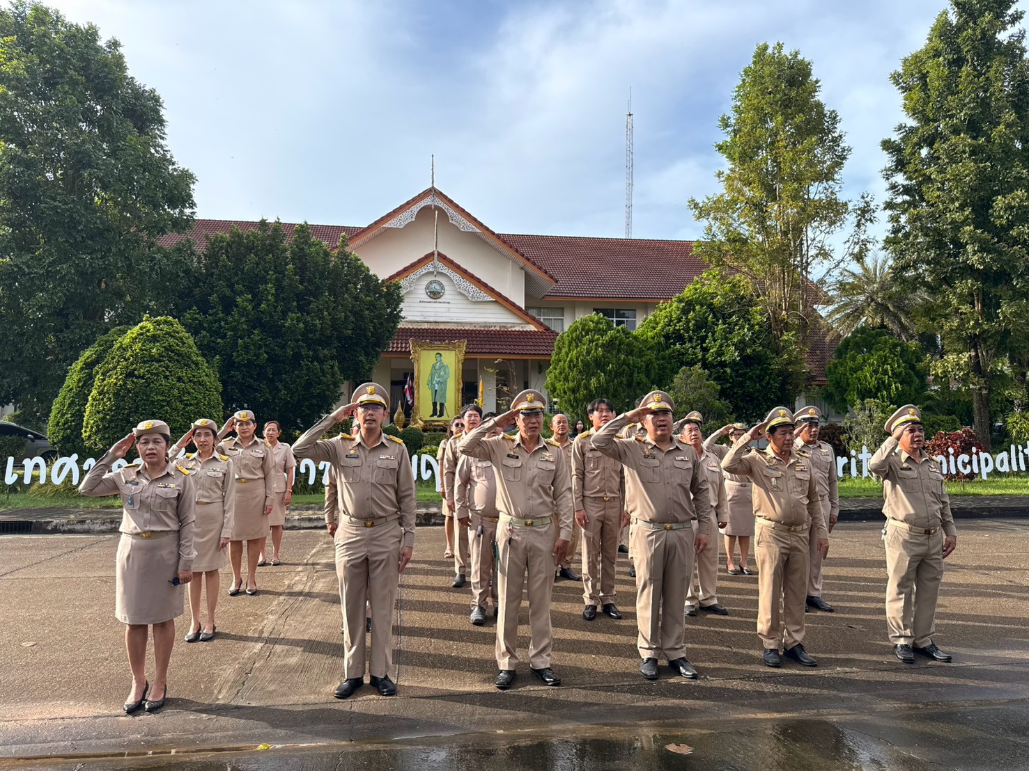 เทศบาลตำบลมาบอำมฤตร่วมกิจกรรมเนื่องในวันพระราชทางธงชาติไทย 
(Thai Nation Flag Day) ประจำปี 2569 🇹🇭 🇹🇭